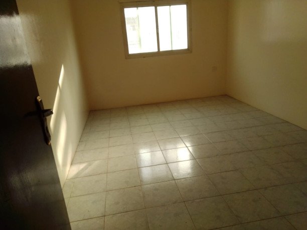 commercial-flat-for-rent-in-riffa-bukawara-big-3