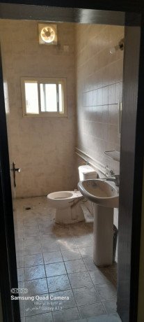 commercial-flat-for-rent-in-riffa-bukawara-big-5