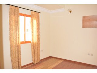 2 BHK flat in Um Al Hassam available rent