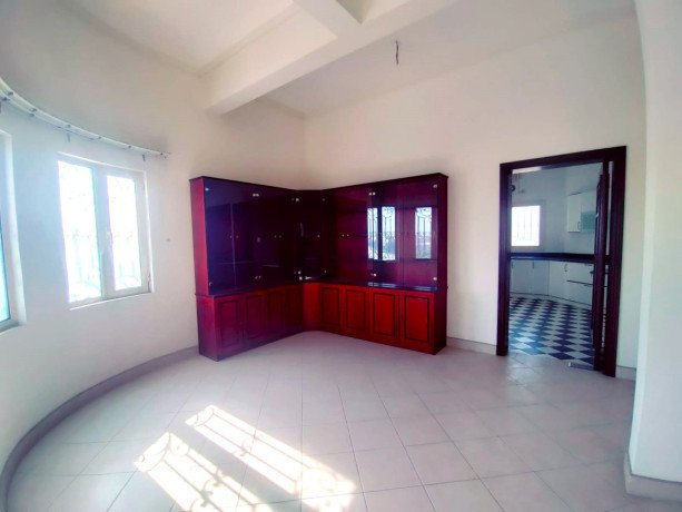 3-storey-huge-villa-for-sale-in-tubli-near-highway-bd420000-big-1