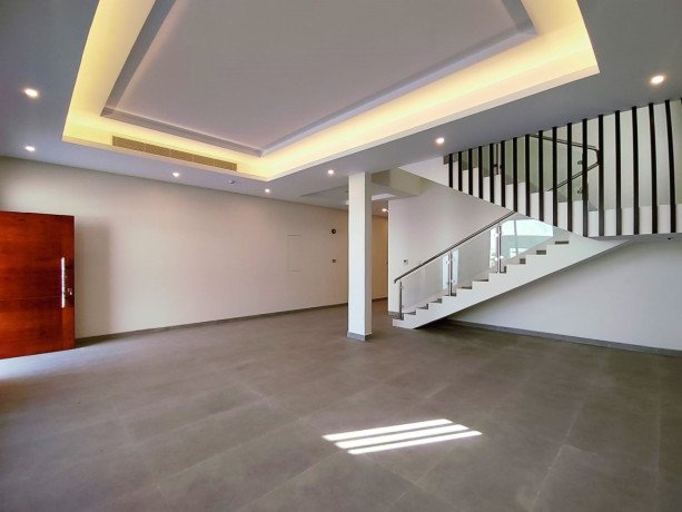 brand-new-commercial-residential-villa-for-rent-in-manama-from-bd950-big-2