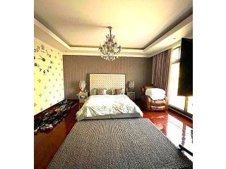 Luxurious 3 Storey Villa for Sale in Salmaniya BD.150,000/-