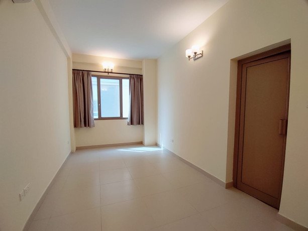 2-bhk-semi-furnished-apartment-for-rent-in-hidd-bd250-with-ewa-big-4