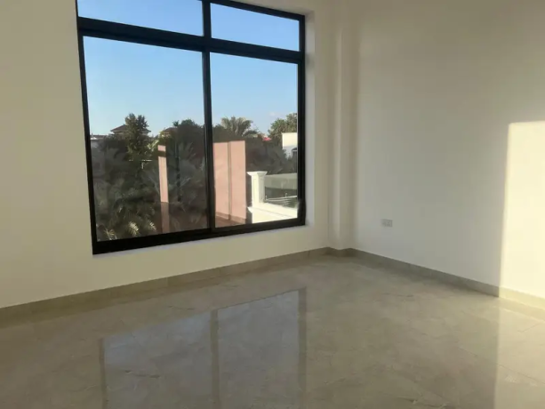 luxurious-villa-for-sale-in-bu-quwah-bd270000-negotiable-big-6