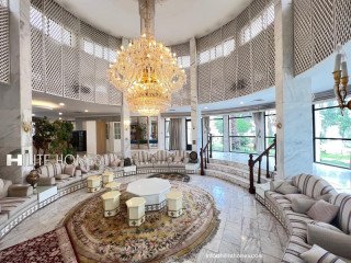 Beautiful Villa with Garden, Pool, and More in Abu al Hassaniya