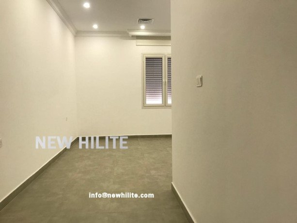 three-bedroom-apartment-for-rent-in-kaifan-big-3