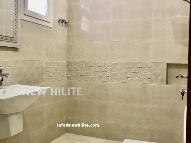 three-bedroom-apartment-for-rent-in-kaifan-big-2