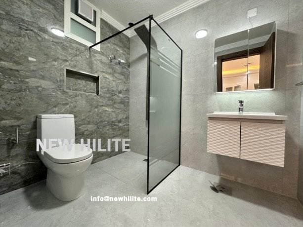 four-master-bedroom-floor-with-balcony-for-rent-in-abu-fatira-big-2