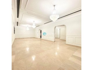 Eight Bedroom Villa available for rent in Mishref